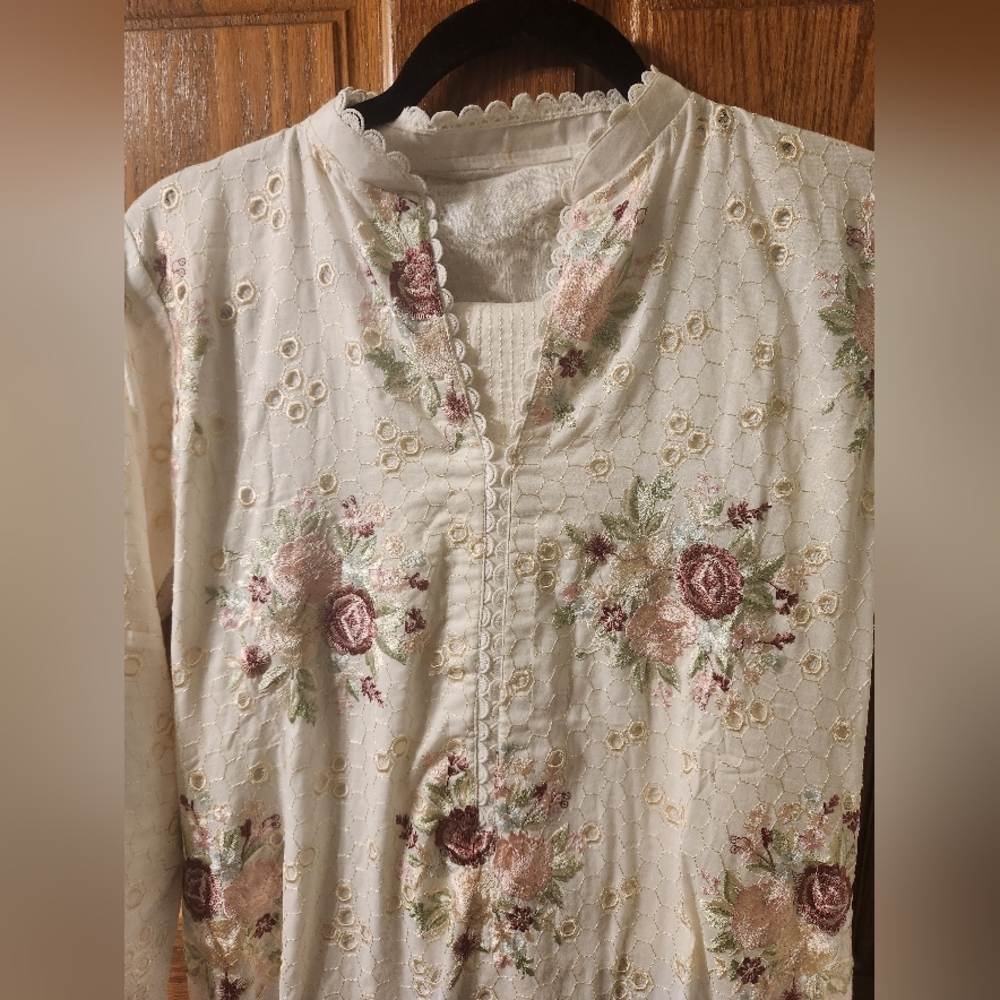 Zara Shah Jahan 3 PIECE SUIT - Picture 8 of 11